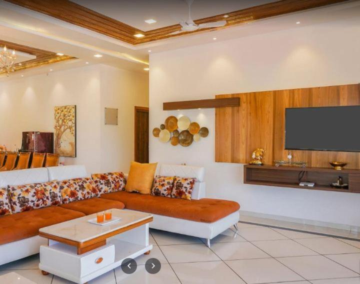 7Bhk Villa With Wonderful View And Good Food Lonavala Eksteriør bilde